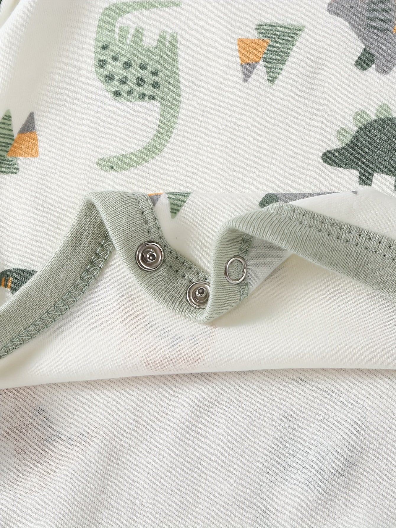 Kit Body Infantil Unissex – 6 Peças de Manga Curta com Estampas Divertidas