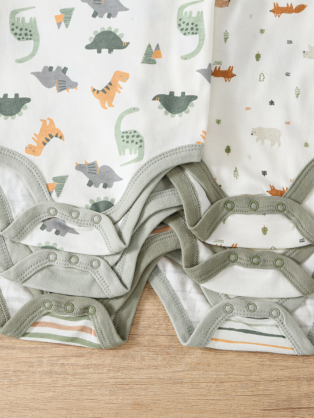 Kit Body Infantil Unissex – 6 Peças de Manga Curta com Estampas Divertidas