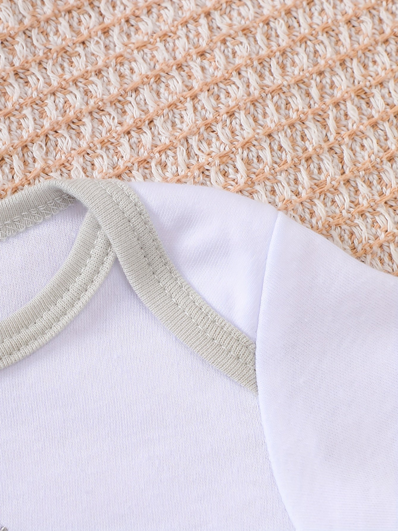 Kit Body Bebê – 5 Peças Confortáveis e Estilosas para o Dia a Dia