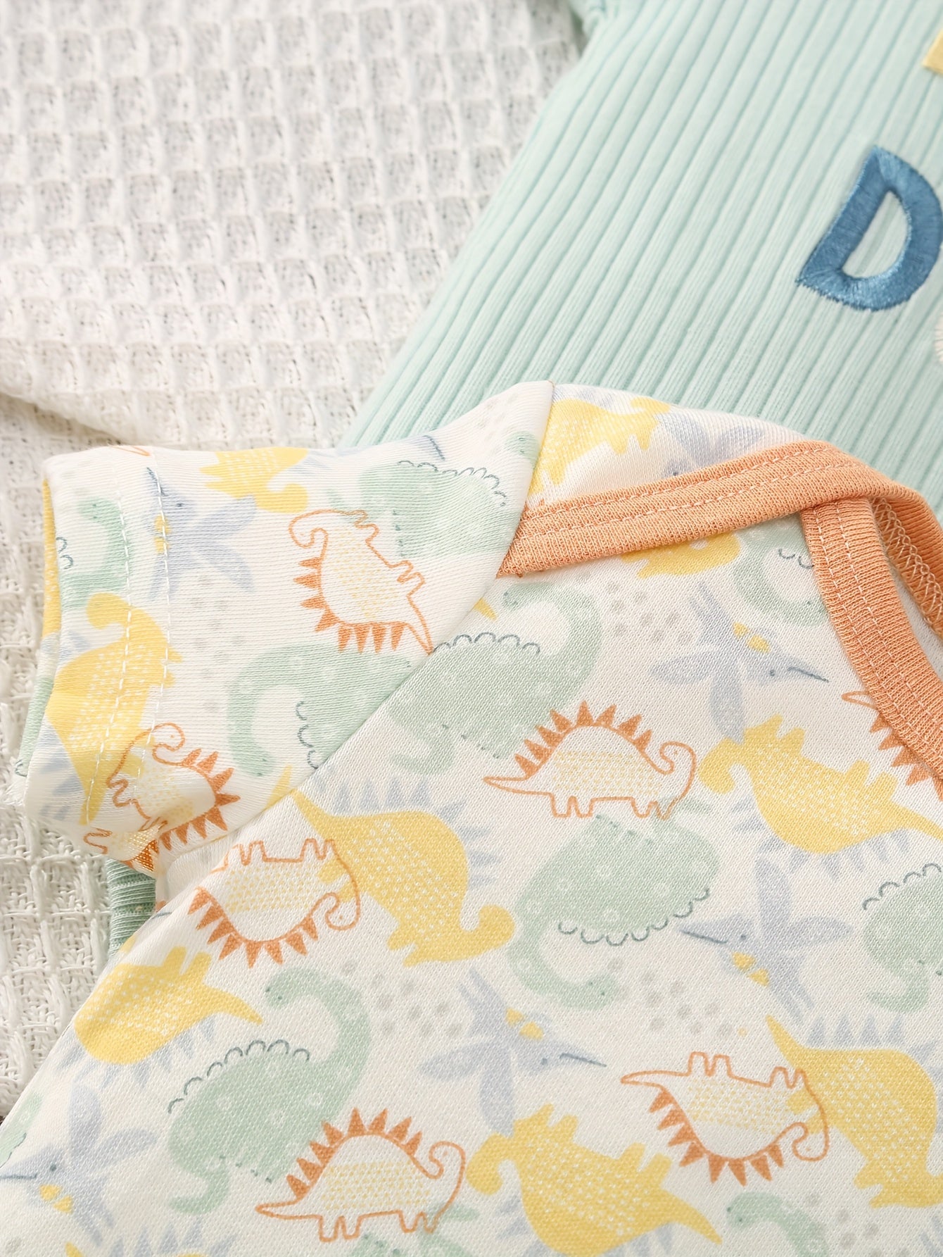 Kit Body Bebê Baby’s Comfort – 6 Peças em Tecidos Leves e Respiráveis