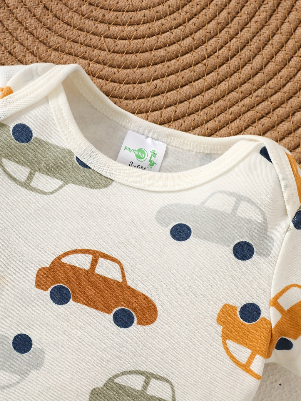 Primeiro Guarda-Roupa do Bebê – Kit 5 Peças de Bodys em Algodão Macio