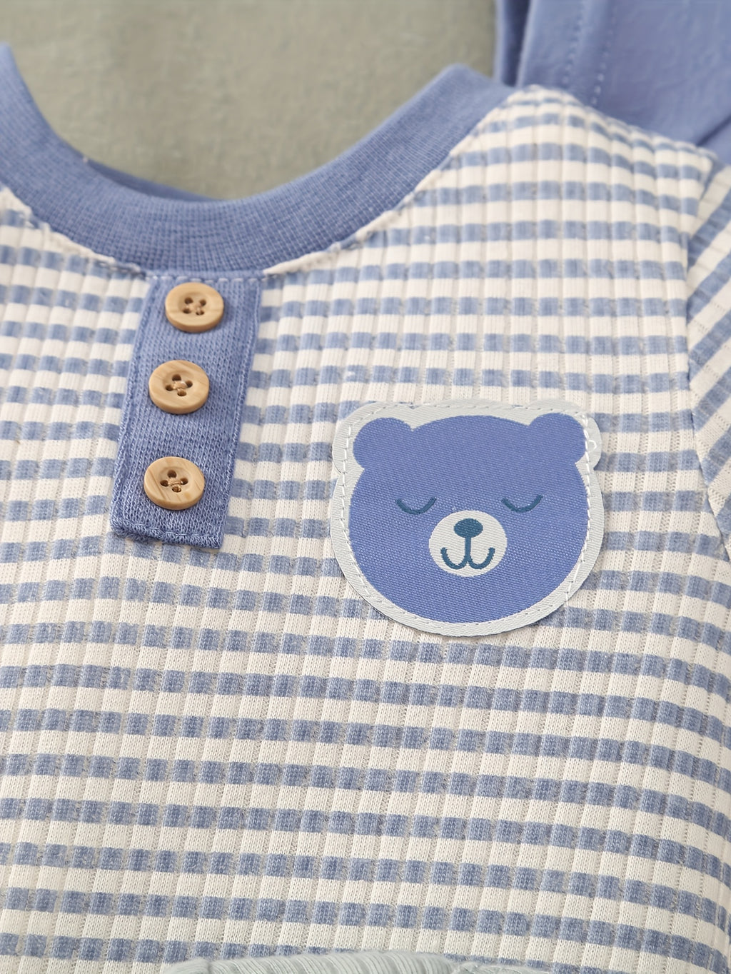 Primeiro Guarda-Roupa do Bebê – Kit 8 Peças de Bodys Confortáveis e Estilosos