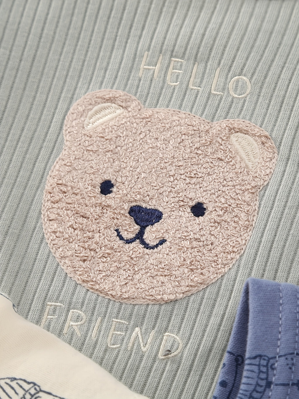 Primeiro Guarda-Roupa do Bebê – Kit 8 Peças de Bodys Confortáveis e Estilosos