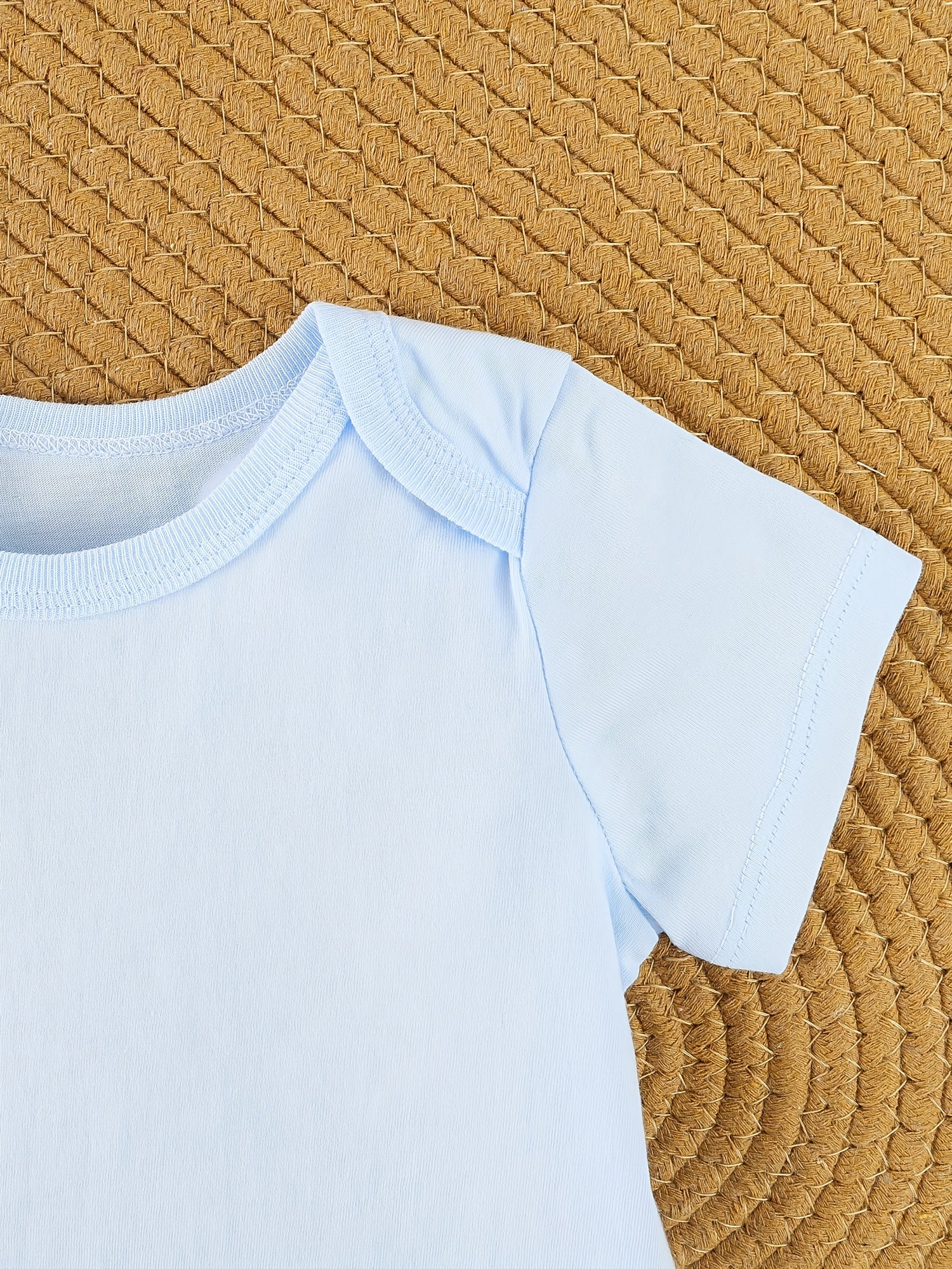 Kit Body Bebê – 5 Peças de Manga Curta com Estampas Divertidas