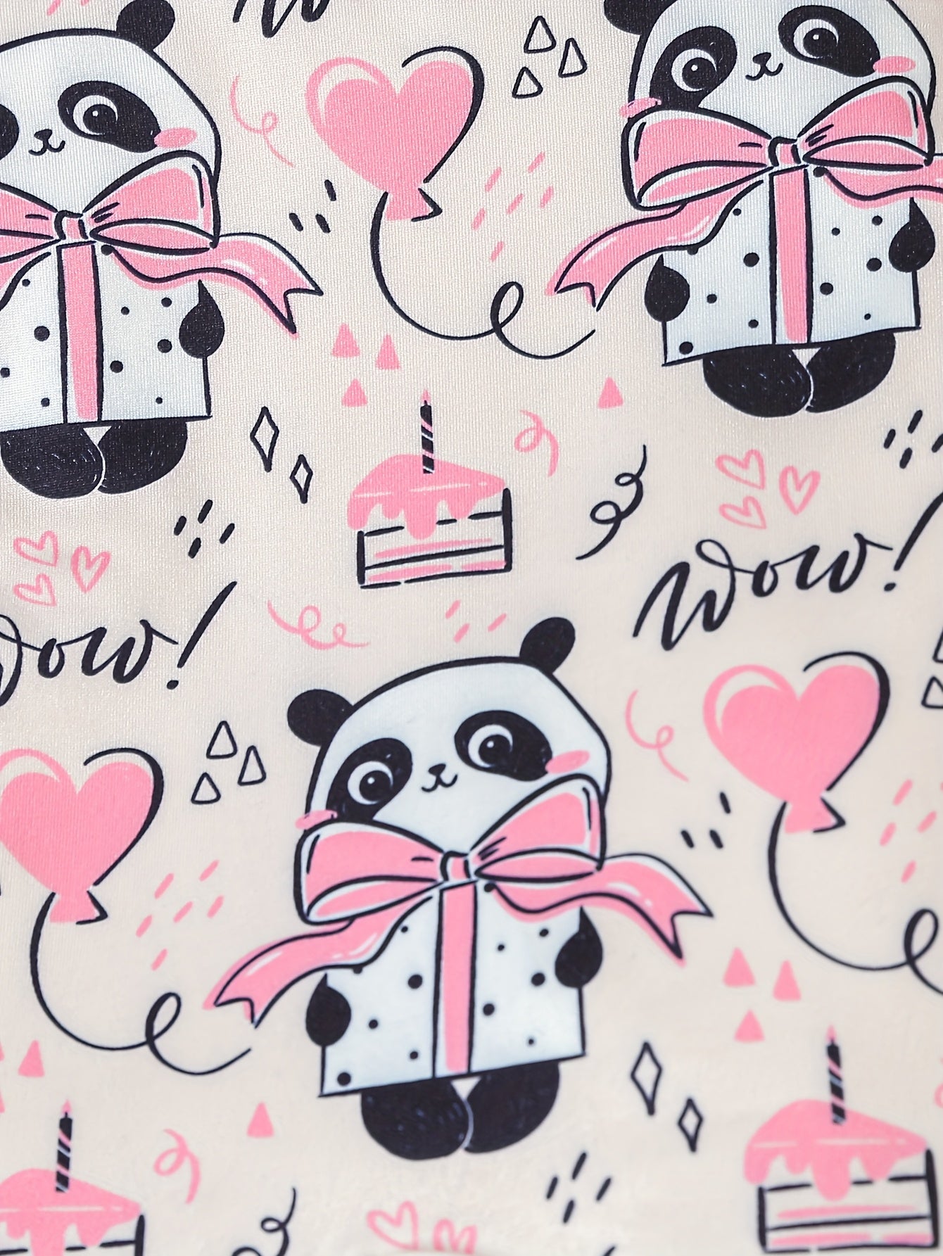 Kit Body Bebê Sweet Dreams – 3 Peças de Manga Longa com Estampas de Panda e Coração