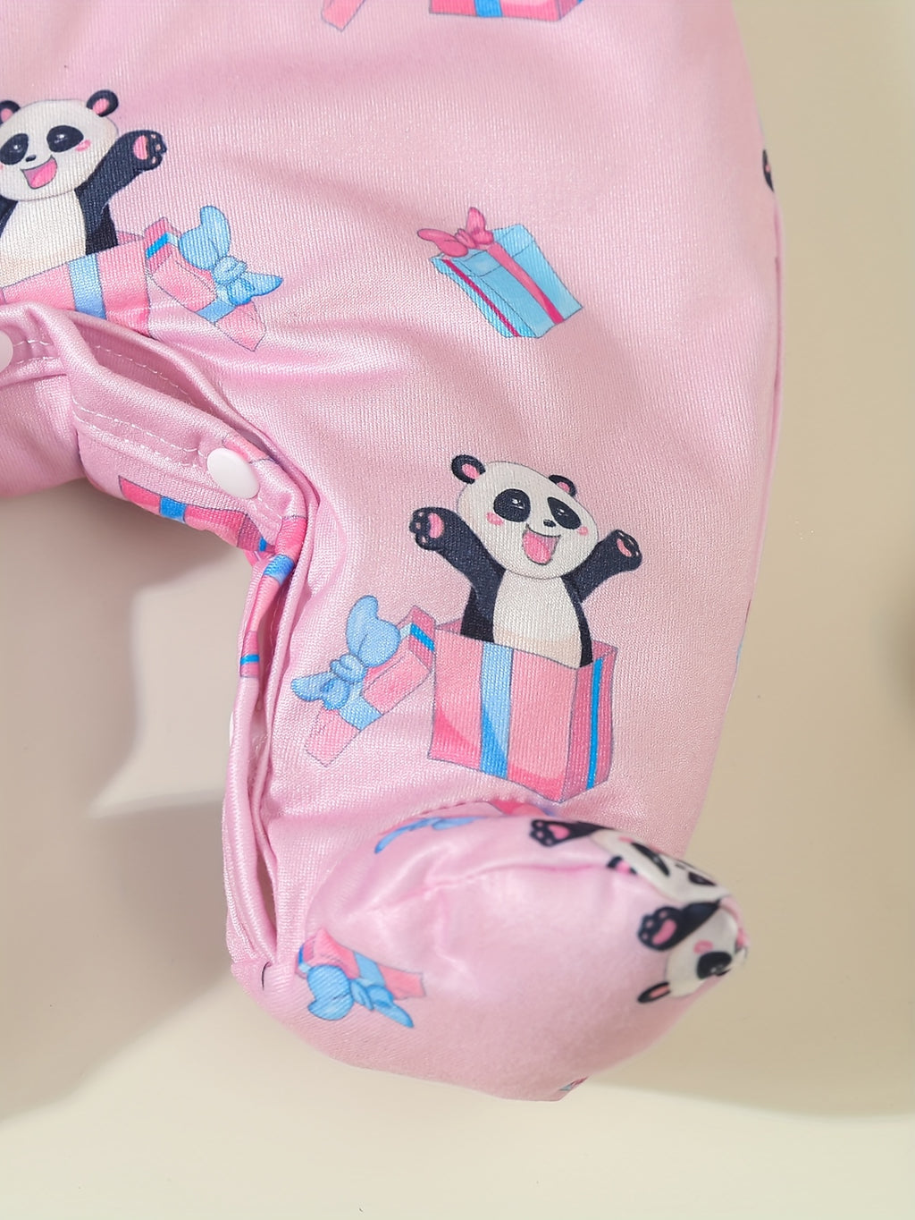 Kit Body Bebê Sweet Dreams – 3 Peças de Manga Longa com Estampas de Panda e Coração