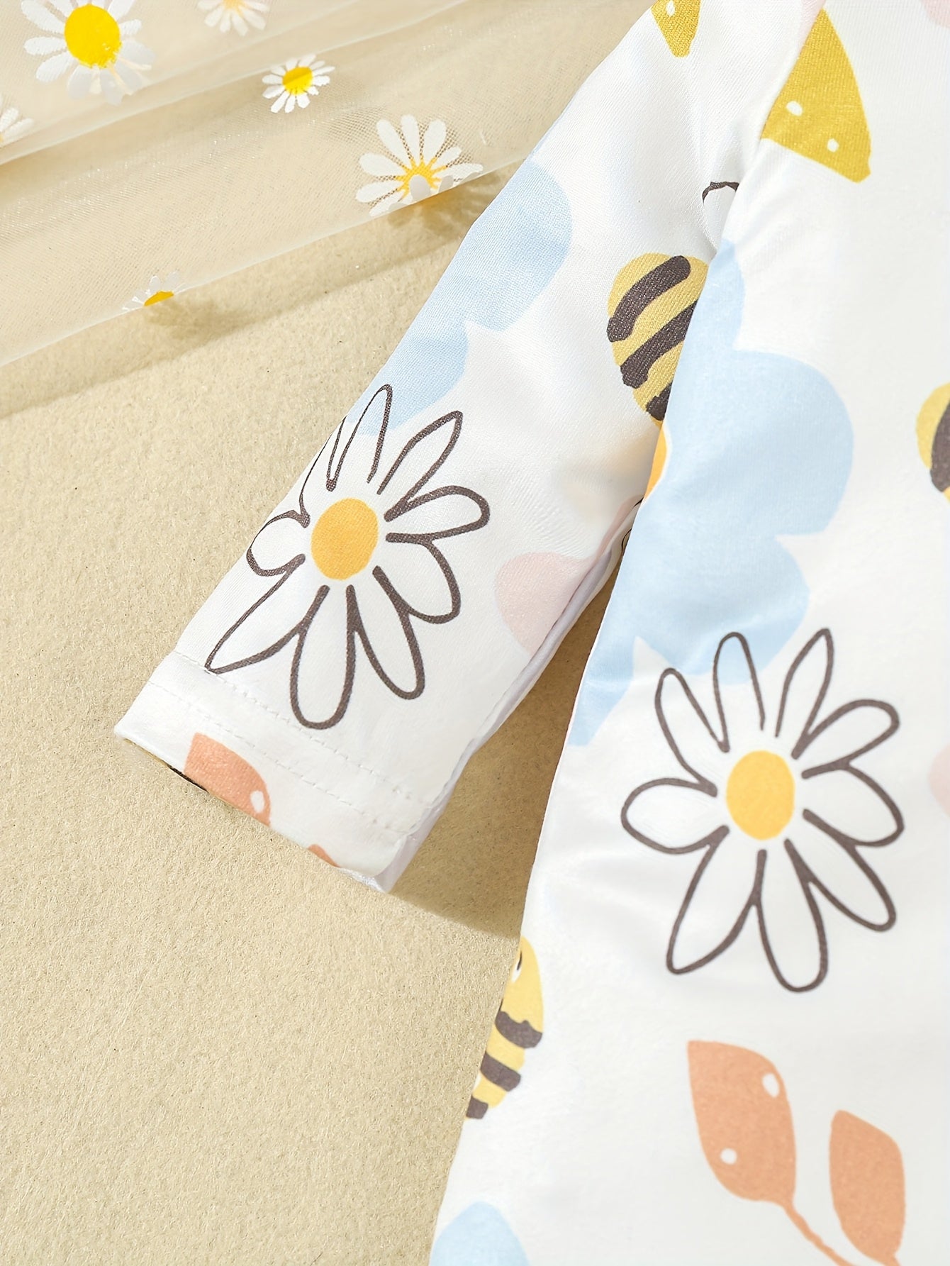 Kit Romper Bebê – 3 Peças com Estampa de Borboletas e Faixa de Cabelo