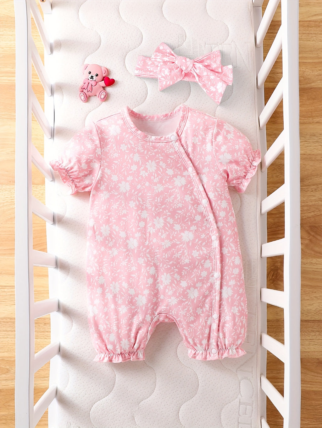 Conjunto Cami Floral – Blusa Regata com Laço de Cabelo