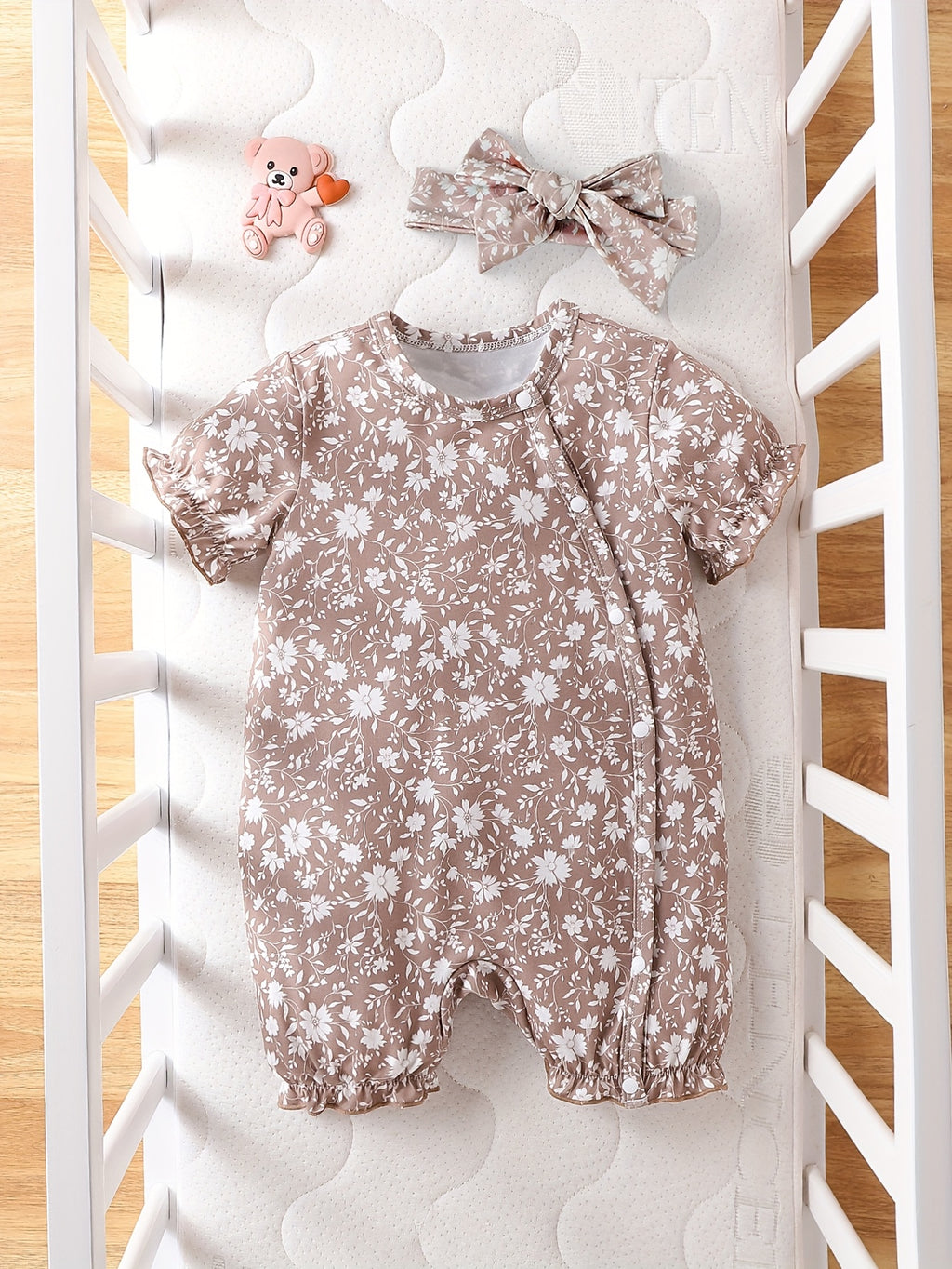 Conjunto Cami Floral – Blusa Regata com Laço de Cabelo